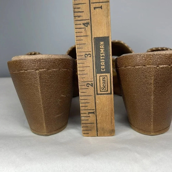 EASY SPIRIT Melinka Sandals Tan Cutout Leather Slide Brass Platform Size 7.5 - Picture 9 of 10